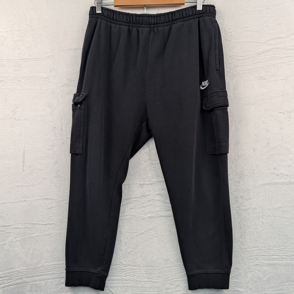 Nike Sweatpants Mens XL Black Cargo Fleece Tapered Sporty Streetwear Embroidered